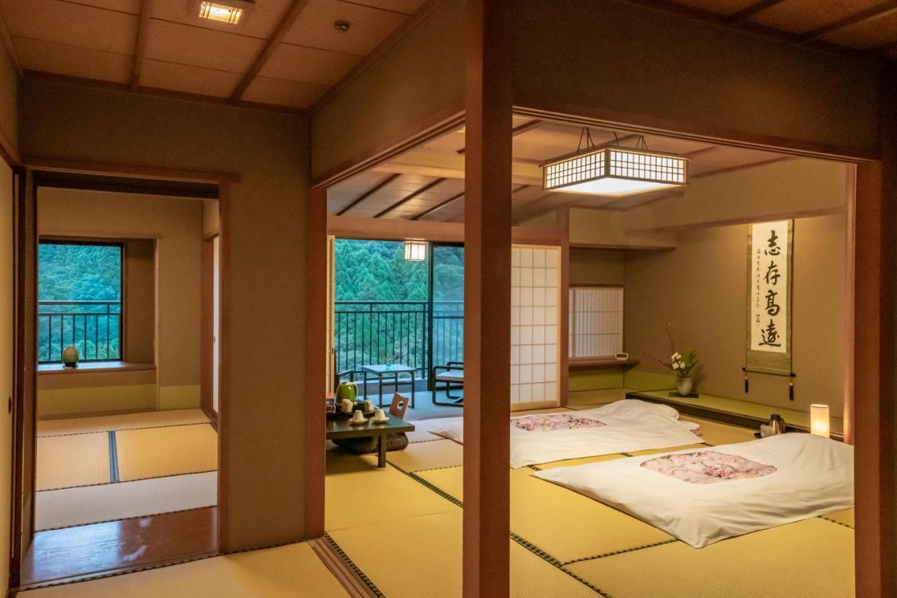 Yamanaka Onsen Hanatsubaki Kaga  Exterior photo